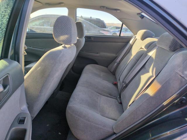 Photo 10 from auction – 2002 TOYOTA CAMRY LE with VIN 4T1BE32K72U556176