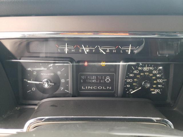 Photo 9 from auction – 2011 LINCOLN NAVIGATOR with VIN 5LMJJ2J55BEJ02531