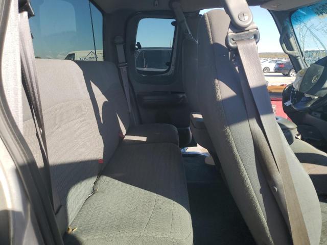 Photo 10 from auction – 2000 FORD F150 with VIN 1FTRX17L4YKA75373