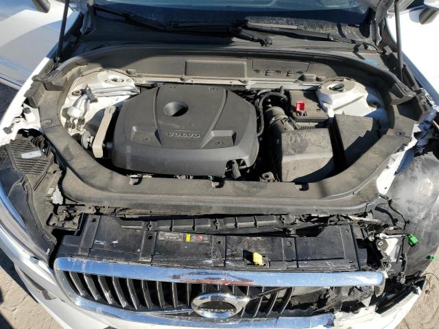 Photo 12 from auction – 2018 VOLVO XC60 T5 IN with VIN LYV102RL0JB077632
