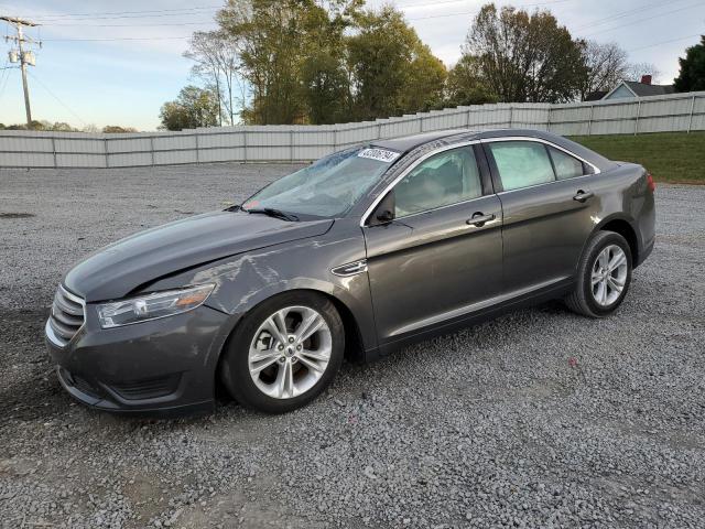 FORD TAURUS SE 2017 with VIN 1FAHP2D8XHG145131 - Photo from auction