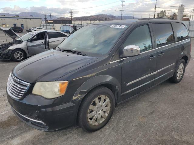 CHRYSLER TOWN & COU 2011 with VIN 2A4RR8DGXBR746185 - Photo from auction