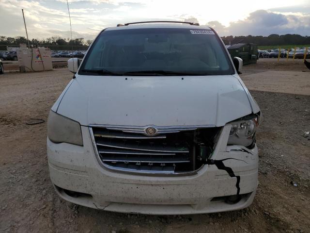 Photo 5 from auction – 2008 CHRYSLER TOWN & COU with VIN 2A8HR54P78R152994