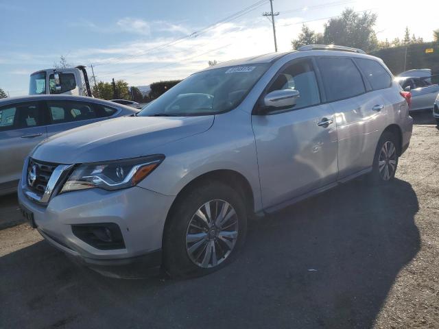 NISSAN PATHFINDER 2018 with VIN 5N1DR2MN0JC647423 - Photo from auction