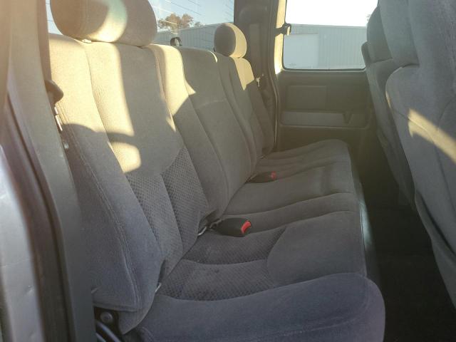 Photo 10 from auction – 2005 CHEVROLET SILVERADO with VIN 2GCEC19T651242206