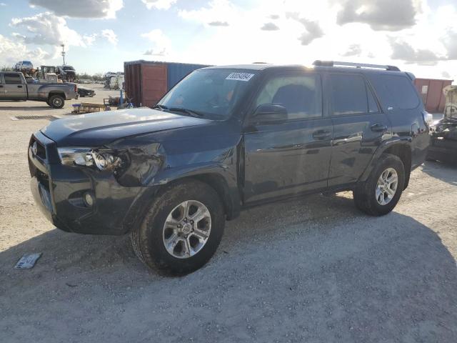 Zdjęcie 1 z aukcji – 2019 TOYOTA 4RUNNER SR z VIN JTEZU5JR0K5204420