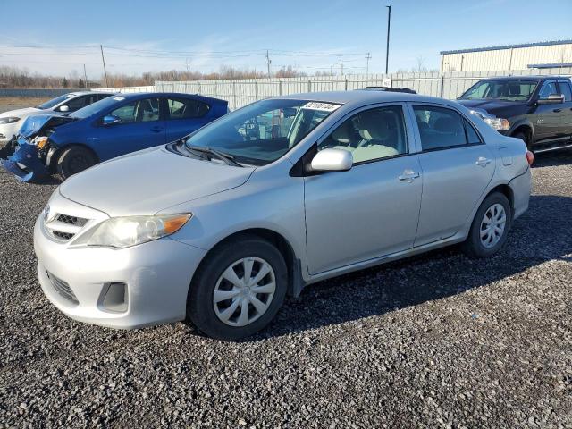 TOYOTA COROLLA BA 2013 z numerem VIN 2T1BU4EE2DC919843 - Zdjęcie z aukcji