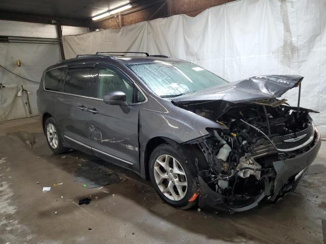 Photo 4 from auction – 2017 CHRYSLER PACIFICA T with VIN 2C4RC1EG6HR796829