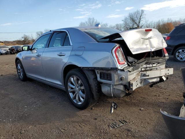 Photo 2 from auction – 2016 CHRYSLER 300 LIMITE with VIN 2C3CCARG0GH176499