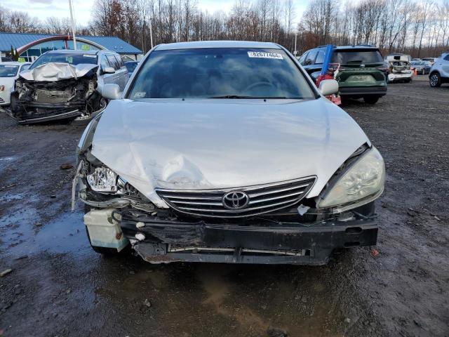 Photo 5 from auction – 2005 TOYOTA CAMRY LE with VIN 4T1BE30K05U556530