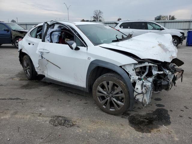 Photo 4 from auction – 2019 LEXUS UX 200 with VIN JTHY3JBH2K2015916