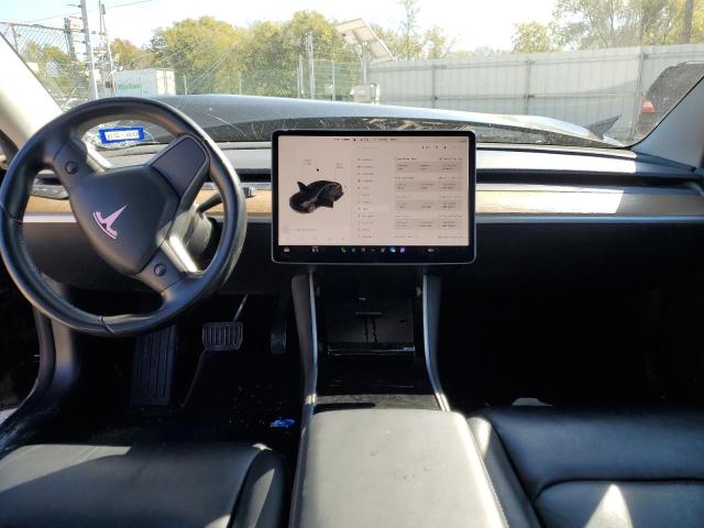 Снимка 8 от търг – 2019 TESLA MODEL 3 с VIN 5YJ3E1EA1KF324228