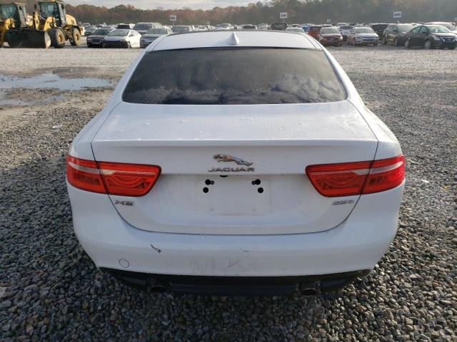 Photo 6 from auction – 2019 JAGUAR XE with VIN SAJAR4FX6KCP52410