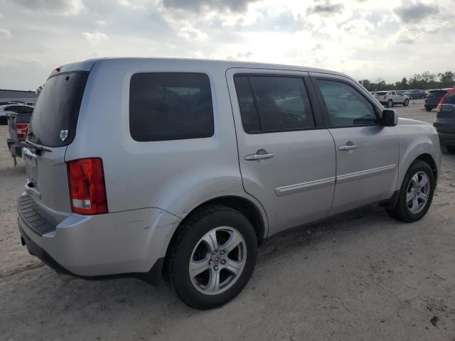 Photo 3 from auction – 2015 HONDA PILOT EXL with VIN 5FNYF3H53FB002483