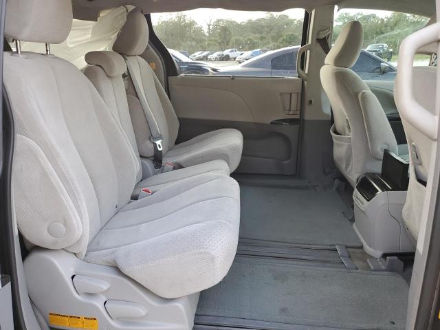 Photo 11 from auction – 2012 TOYOTA SIENNA LE with VIN 5TDKK3DC9CS263176