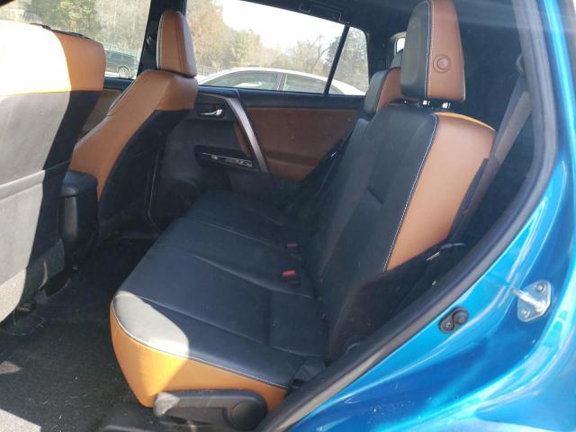 Photo 11 from auction – 2016 TOYOTA RAV4 SE with VIN JTMJFREV2GD190849