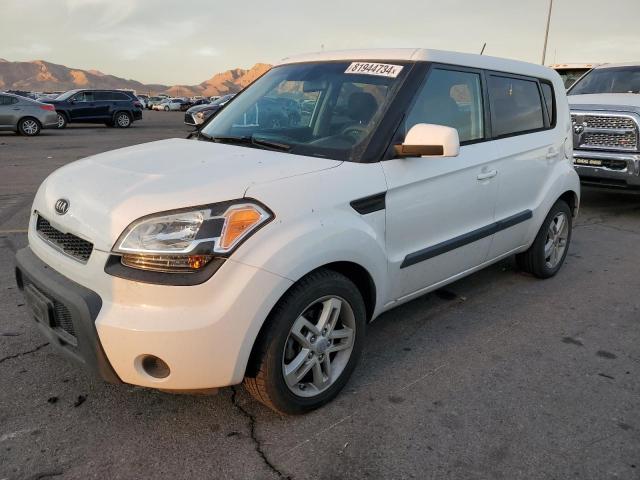 KIA SOUL + 2011 с VIN KNDJT2A28B7284592 - Снимка от търг