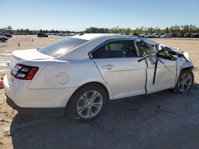 Photo 3 from auction – 2016 FORD TAURUS SEL with VIN 1FAHP2E87GG156262