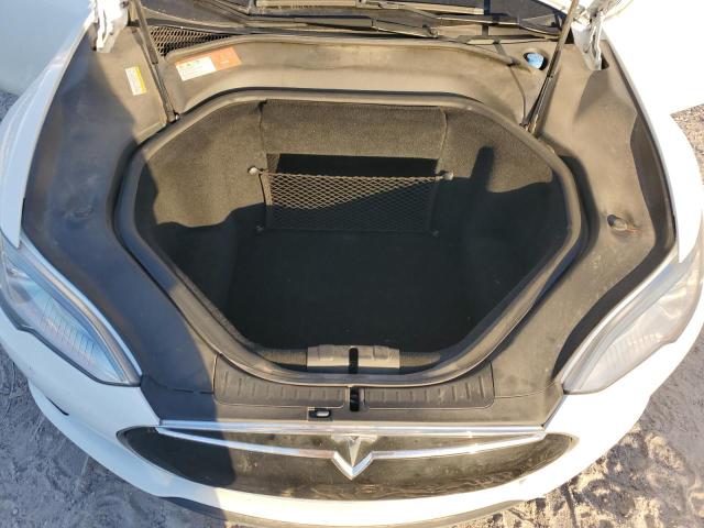 Photo 11 from auction – 2016 TESLA MODEL S with VIN 5YJSA1E19GF131582