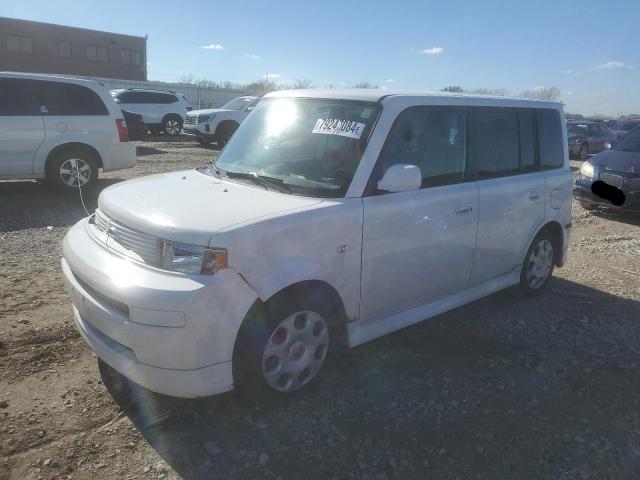 TOYOTA SCION XB 2005 with VIN JTLKT324350200738 - Photo from auction