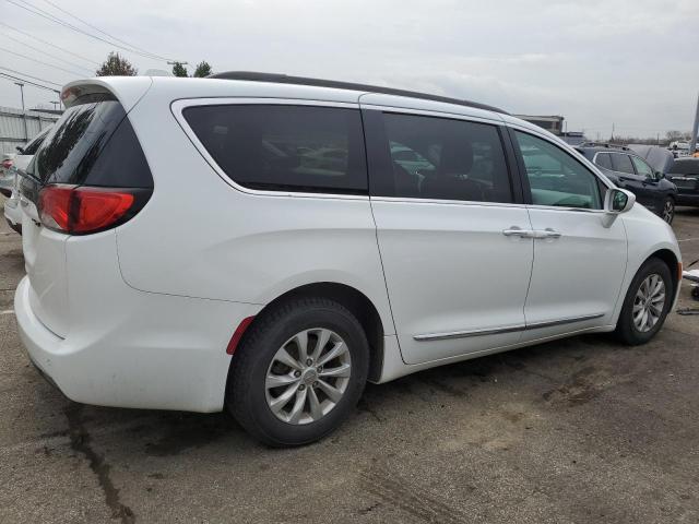 Photo 3 from auction – 2017 CHRYSLER PACIFICA T with VIN 2C4RC1BG6HR527556