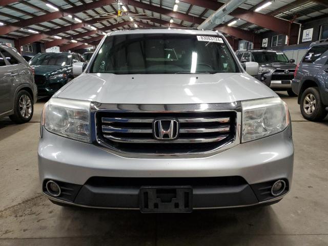 Photo 5 from auction – 2015 HONDA PILOT SE with VIN 5FNYF4H30FB007998