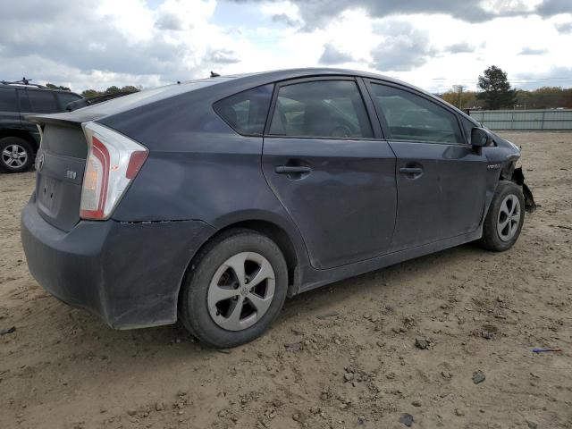 Photo 3 from auction – 2013 TOYOTA PRIUS with VIN JTDKN3DU2D1675082