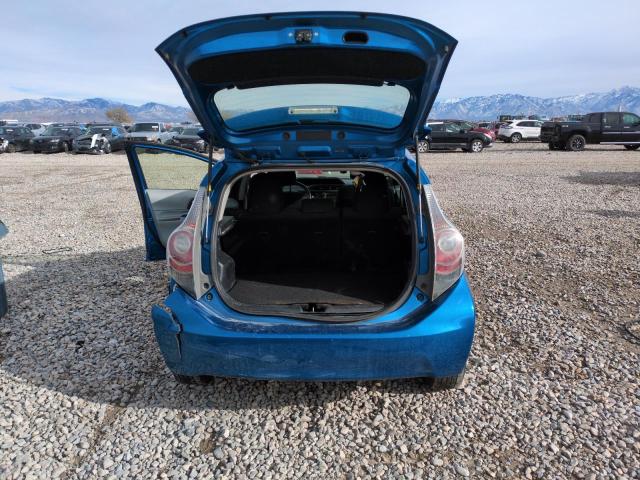 Photo 6 from auction – 2013 TOYOTA PRIUS C with VIN JTDKDTB39D1552859