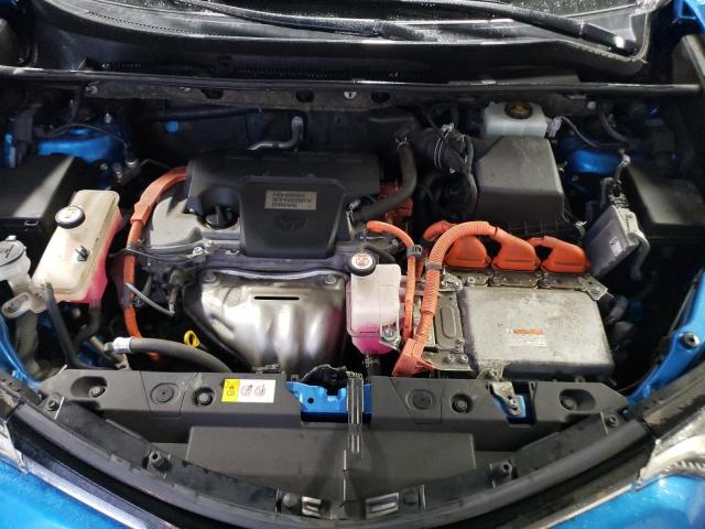 Photo 11 from auction – 2017 TOYOTA RAV4 HV LE with VIN JTMRJREV0HD079073