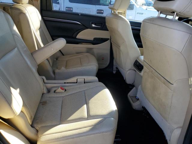 Photo 11 from auction – 2014 TOYOTA HIGHLANDER with VIN 5TDDKRFH0ES045716