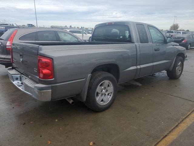 Photo 3 from auction – 2005 DODGE DAKOTA SLT with VIN 1D7HE42N65S189095