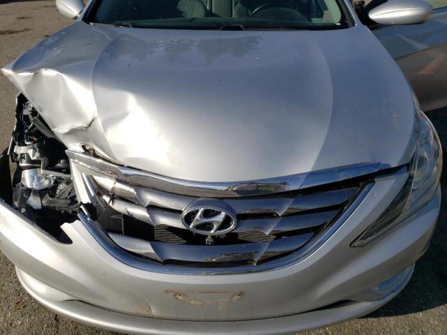 Photo 11 from auction – 2013 HYUNDAI SONATA SE with VIN 5NPEC4AC0DH765845