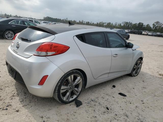 Photo 3 from auction – 2016 HYUNDAI VELOSTER with VIN KMHTC6AD7GU296982