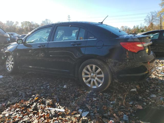 Photo 2 from auction – 2013 CHRYSLER 200 TOURIN with VIN 1C3CCBBG8DN532166