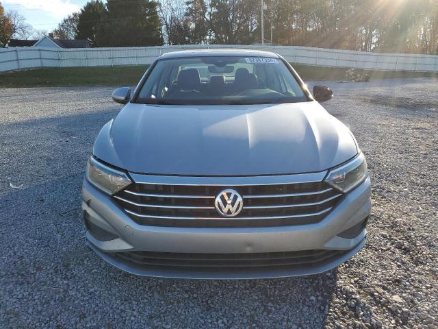 Photo 5 from auction – 2020 VOLKSWAGEN JETTA SEL with VIN 3VWEB7BU0LM076986