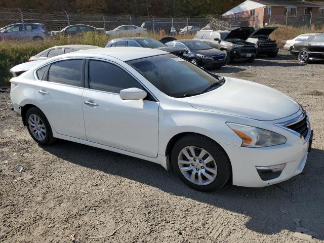 Photo 4 from auction – 2014 NISSAN ALTIMA 2.5 with VIN 1N4AL3AP5EN334131