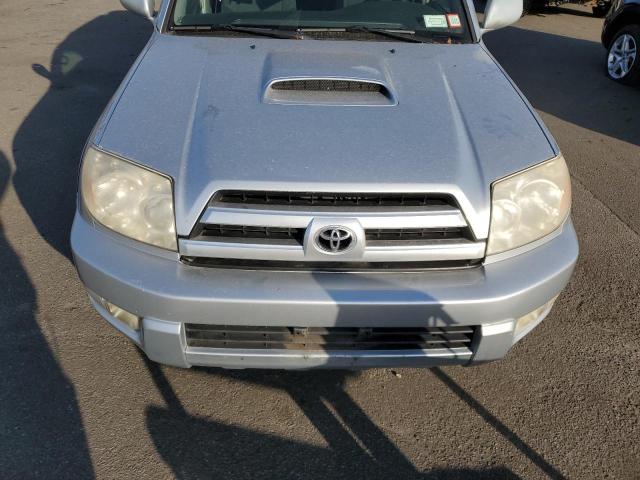 Photo 12 from auction – 2004 TOYOTA 4RUNNER SR with VIN JTEBU14R340026704