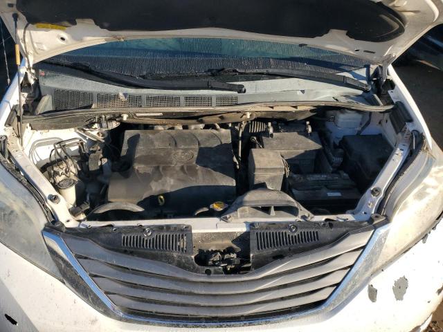 Photo 12 from auction – 2012 TOYOTA SIENNA XLE with VIN 5TDYK3DC2CS277382
