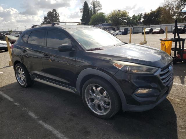 Photo 4 from auction – 2017 HYUNDAI TUCSON LIM with VIN KM8J33A49HU281892