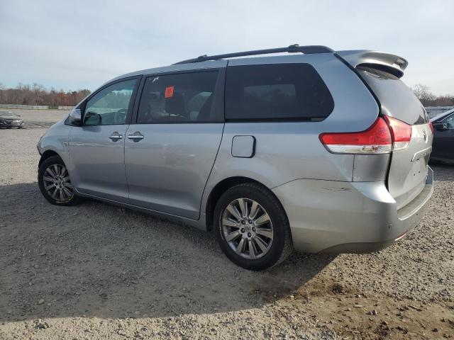 Photo 2 from auction – 2011 TOYOTA SIENNA XLE with VIN 5TDDK3DC3BS016842