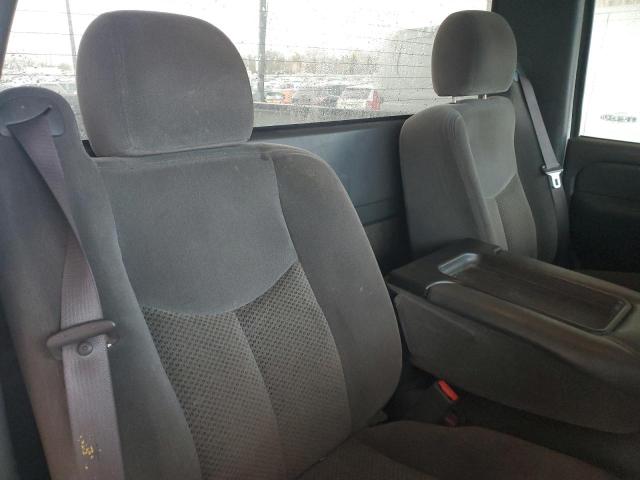 Photo 10 from auction – 2005 CHEVROLET SILVERADO with VIN 1GCHK34275E324244