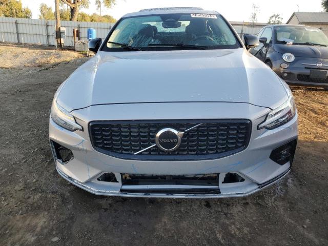Photo 5 from auction – 2024 VOLVO S60 CORE with VIN 7JRL12FK2RG321378
