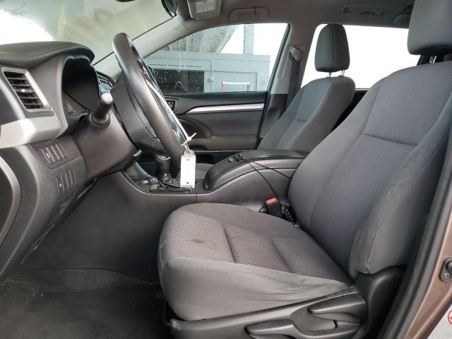 Photo 7 from auction – 2018 TOYOTA HIGHLANDER with VIN 5TDZARFH6JS033234