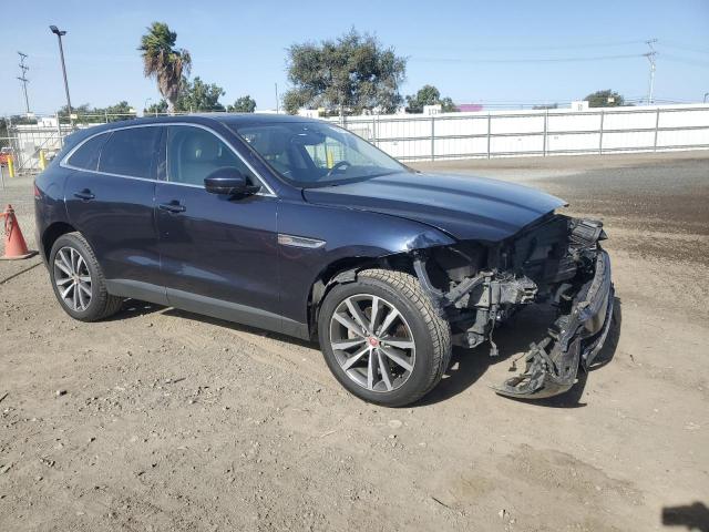 Photo 4 from auction – 2017 JAGUAR F-PACE PRE with VIN SADCK2BV9HA897552
