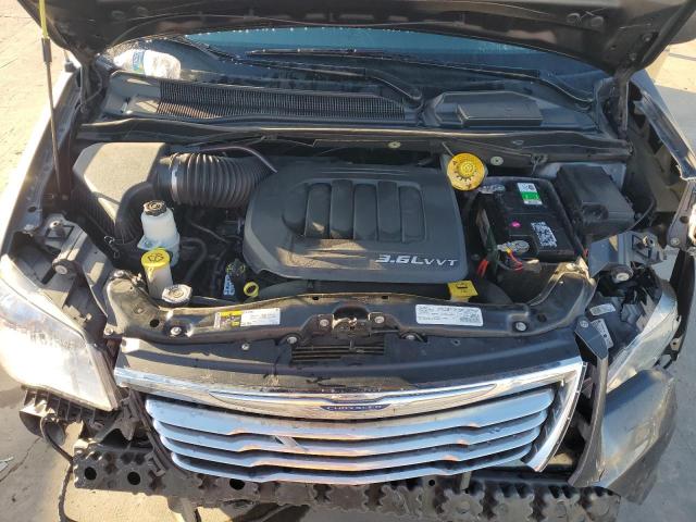 Photo 12 from auction – 2016 CHRYSLER TOWN & COU with VIN 2C4RC1BG6GR223027