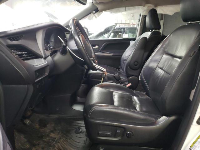Photo 7 from auction – 2018 TOYOTA SIENNA SE with VIN 5TDXZ3DC6JS911779