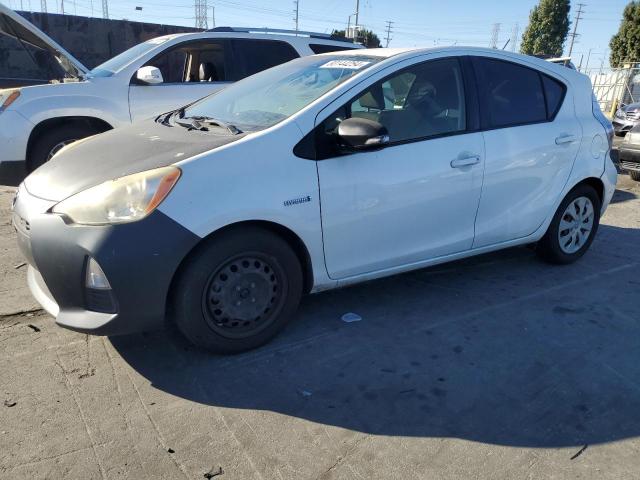 Photo 1 from auction – 2013 TOYOTA PRIUS C with VIN JTDKDTB30D1530443