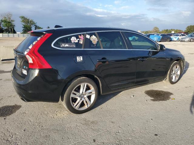 Photo 3 from auction – 2015 VOLVO V60 PLATIN with VIN YV140MED0F1208557