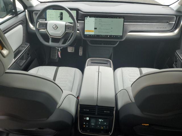 Photo 8 from auction – 2023 RIVIAN R1S ADVENT with VIN 7PDSGABA0PN014325