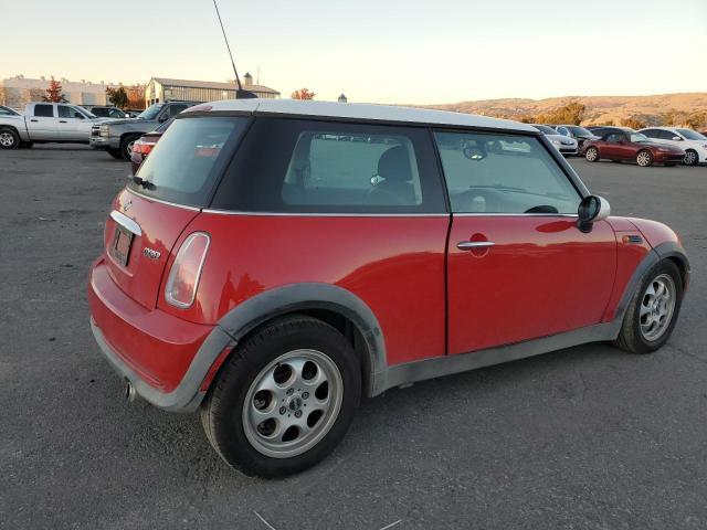 Photo 3 from auction – 2005 MINI COOPER with VIN WMWRC33465TJ64564